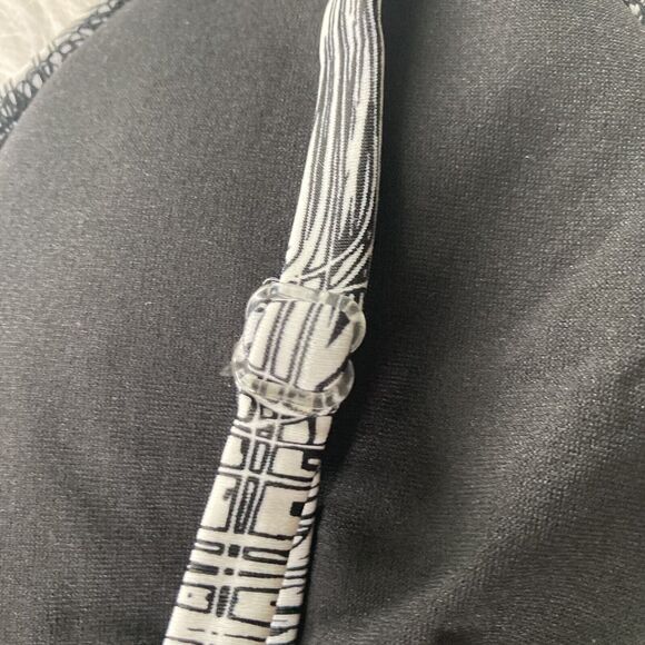 Bikini Tank Top Sz Small Padded Bra Bathing Suit Swimwear Black White Womens - Picture 7 of 7